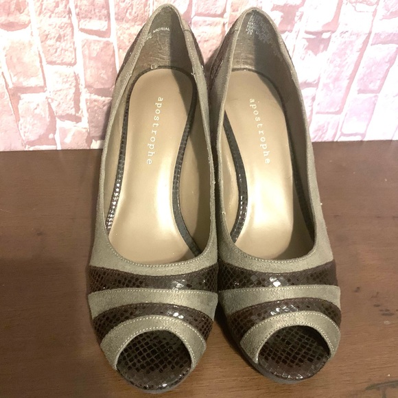 🔴Taupe Faux Suede Open Toe Pumps - Picture 2 of 9